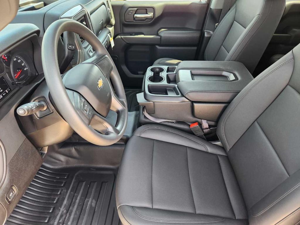 new 2025 Chevrolet Silverado 1500 car, priced at $43,585