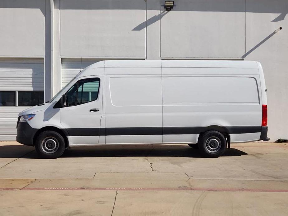 used 2021 Mercedes-Benz Sprinter 2500 car, priced at $41,977