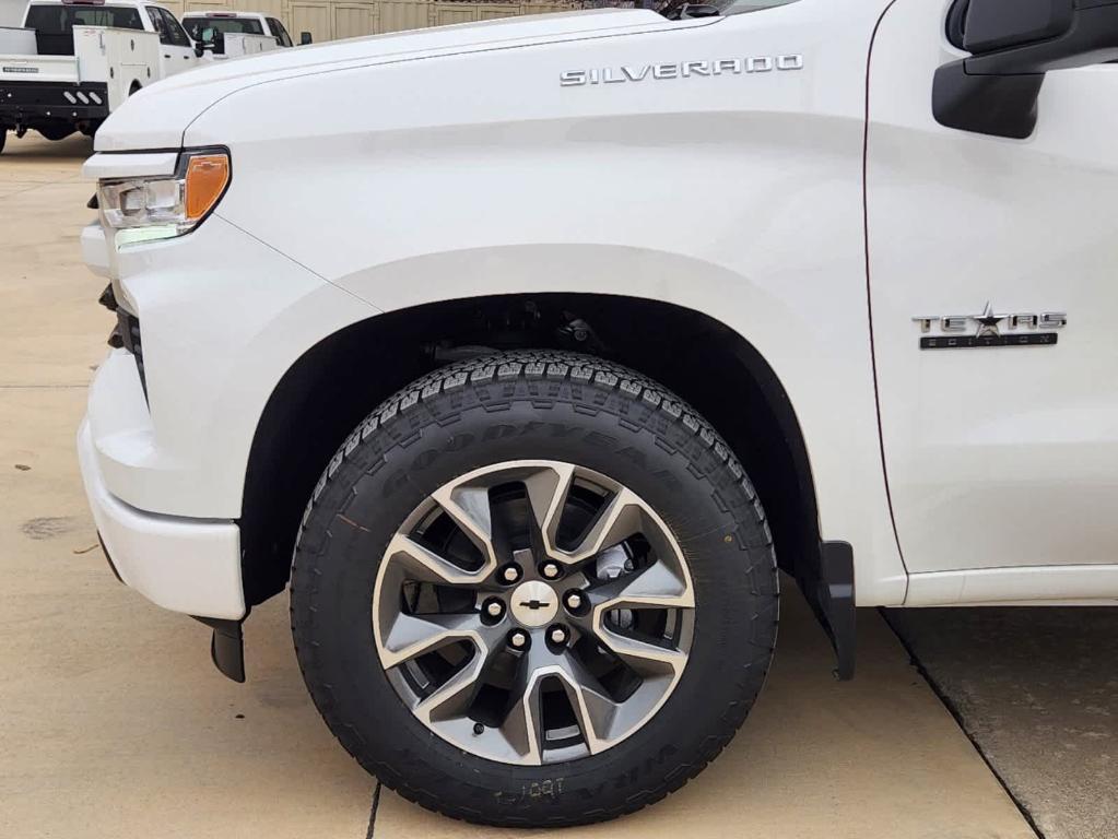 new 2025 Chevrolet Silverado 1500 car, priced at $53,925