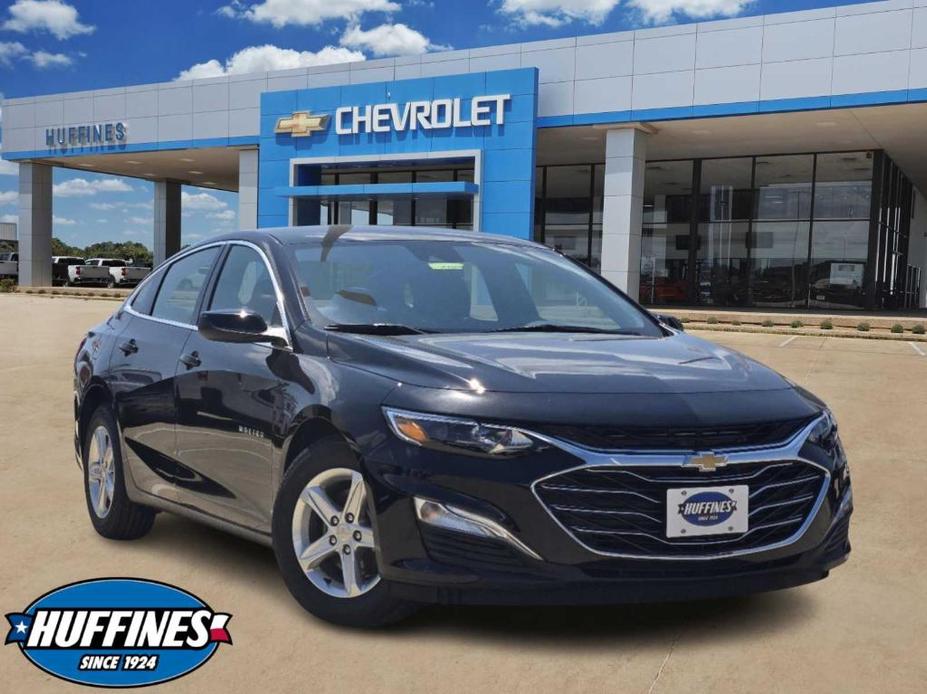 new 2025 Chevrolet Malibu car, priced at $25,520