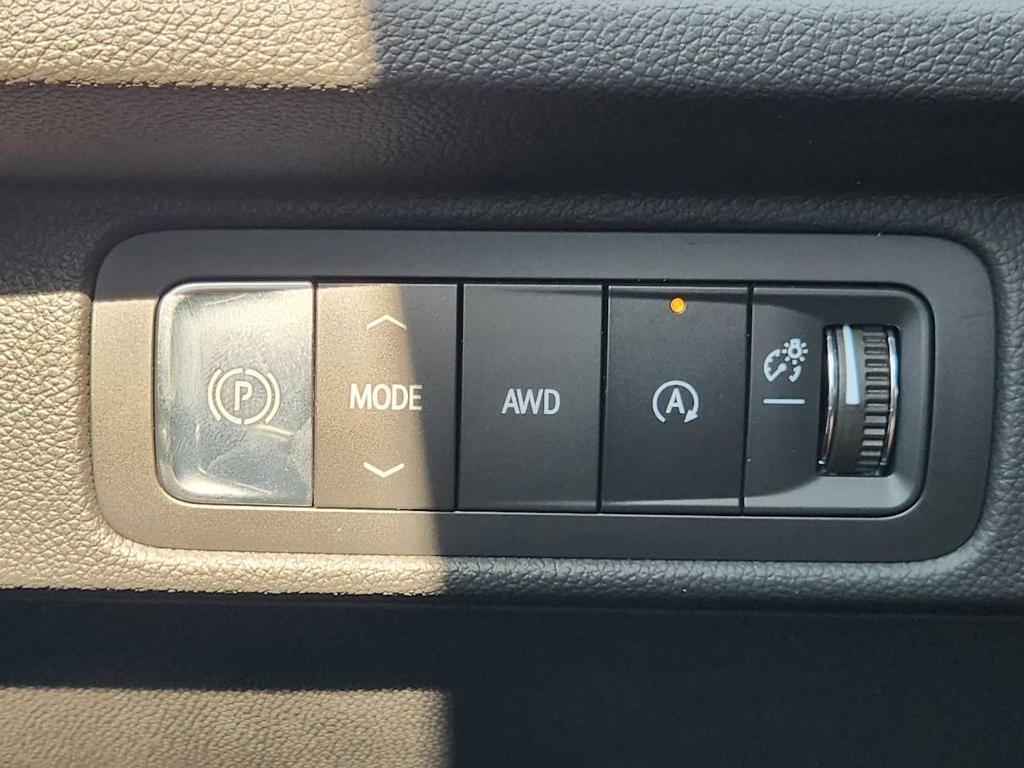 new 2026 Chevrolet Traverse car, priced at $43,920