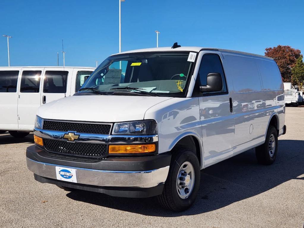 new 2024 Chevrolet Express 2500 car, priced at $46,203