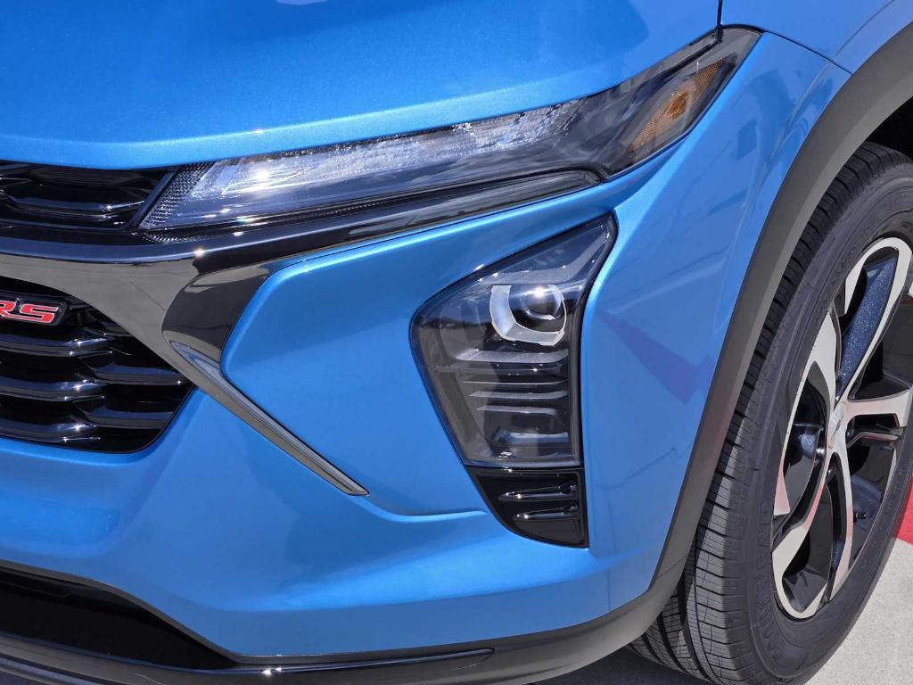 new 2025 Chevrolet Trax car, priced at $24,249
