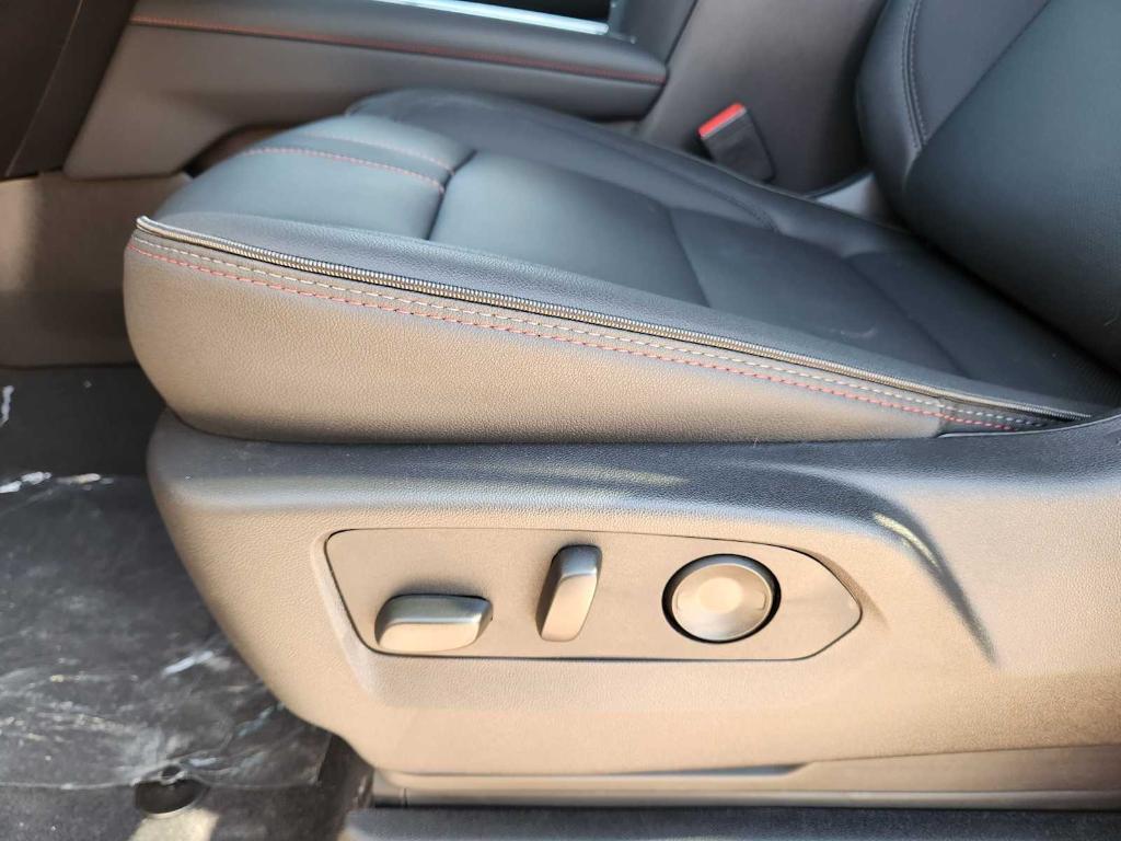 new 2026 Chevrolet Suburban car, priced at $76,915