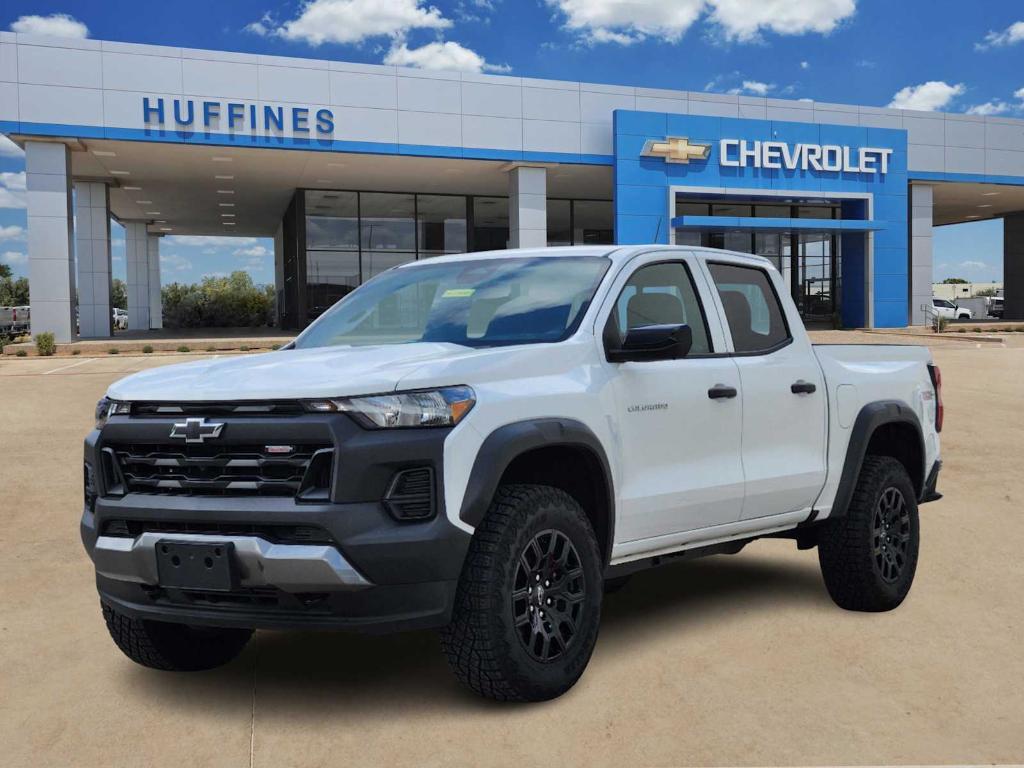 new 2024 Chevrolet Colorado car, priced at $40,560