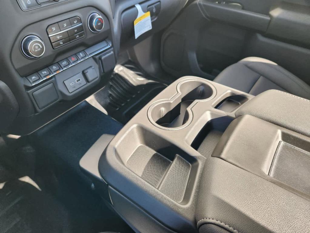 new 2024 Chevrolet Silverado 1500 car, priced at $45,564