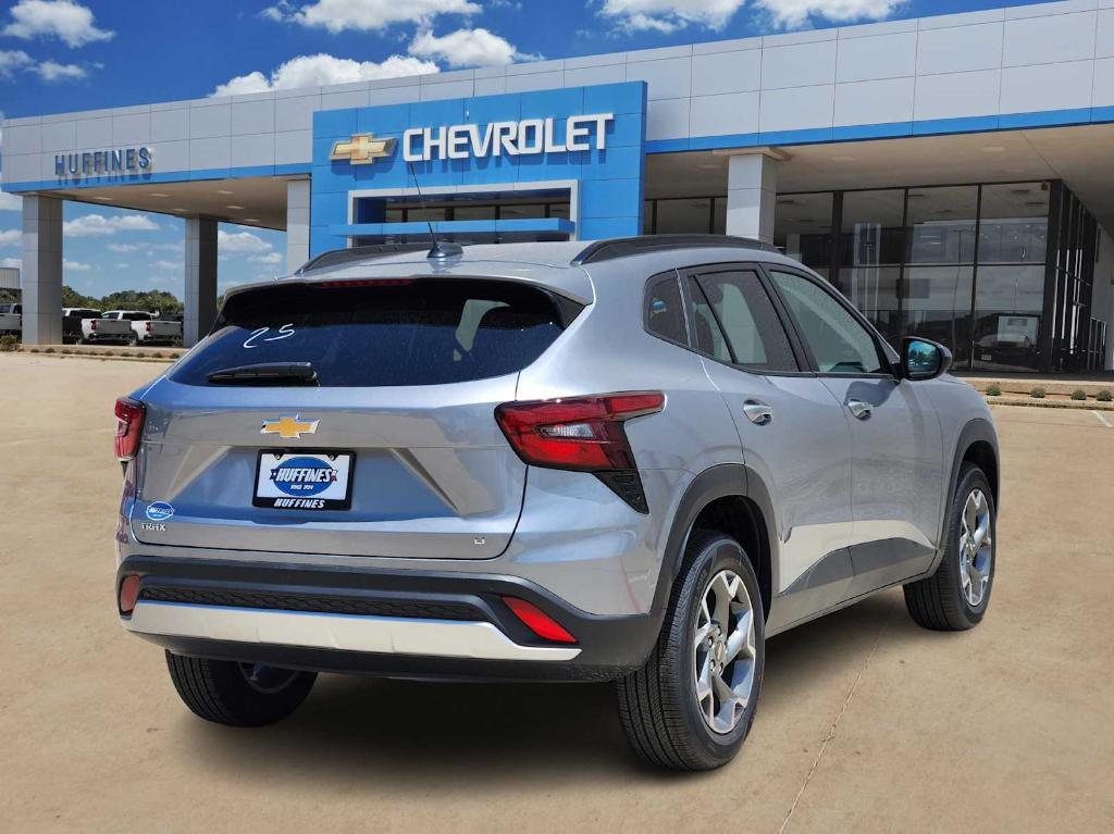 new 2025 Chevrolet Trax car, priced at $25,235