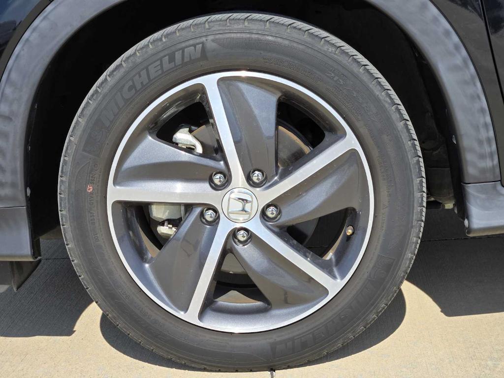 used 2021 Honda HR-V car, priced at $21,577