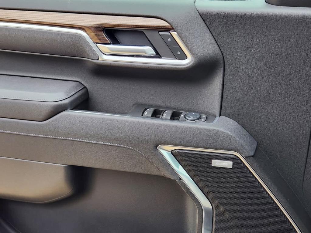 new 2025 Chevrolet Silverado 1500 car, priced at $58,155