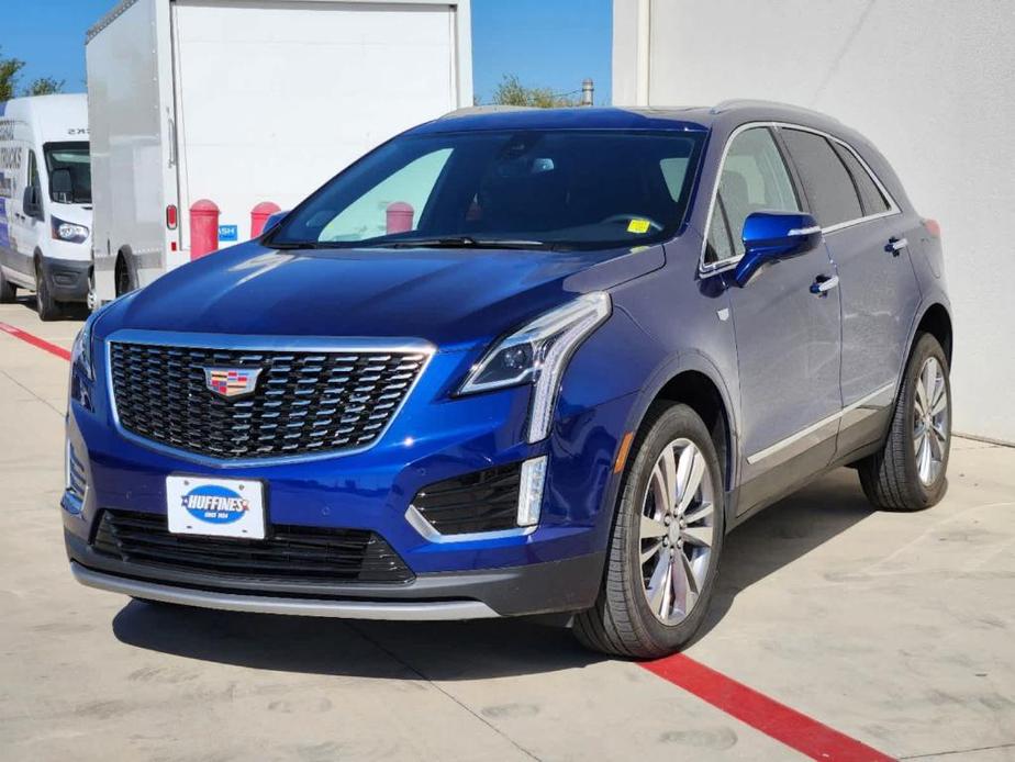 used 2024 Cadillac XT5 car, priced at $39,977