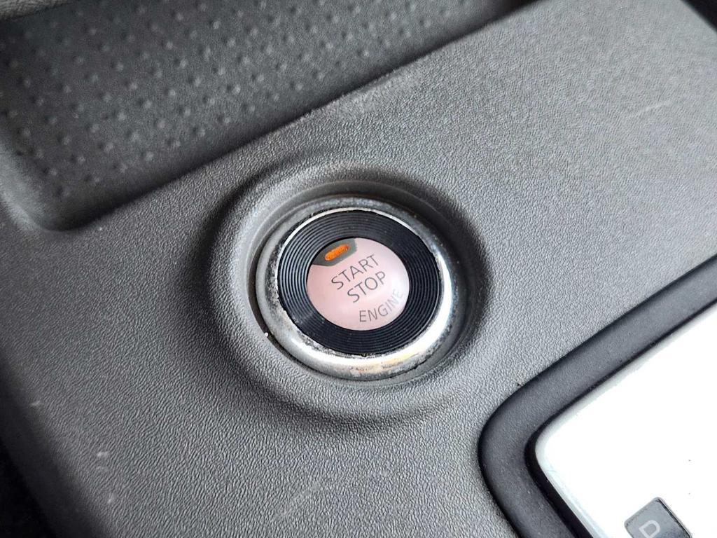 used 2021 Nissan Frontier car, priced at $23,977