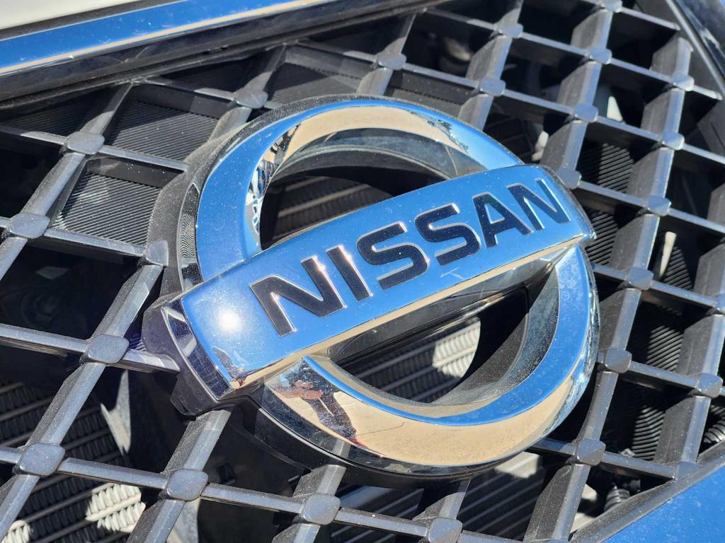 used 2021 Nissan Frontier car, priced at $23,977