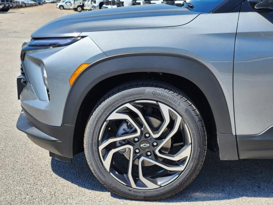 new 2025 Chevrolet TrailBlazer car, priced at $33,075