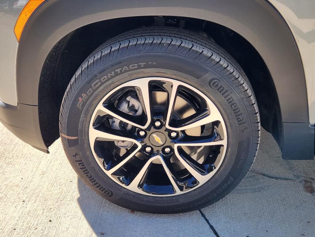 new 2025 Chevrolet TrailBlazer car, priced at $25,385