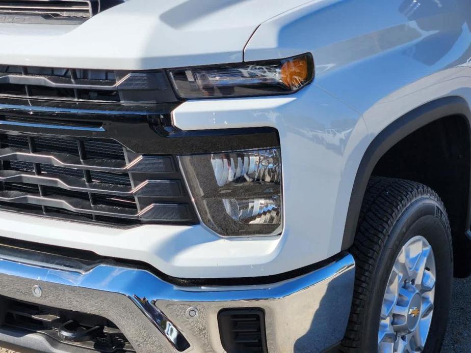 new 2025 Chevrolet Silverado 3500 car, priced at $54,820