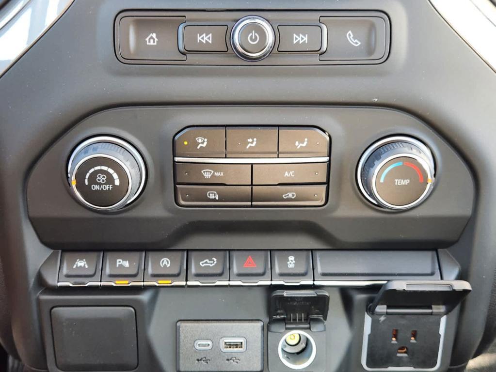 new 2024 Chevrolet Silverado 1500 car, priced at $45,564