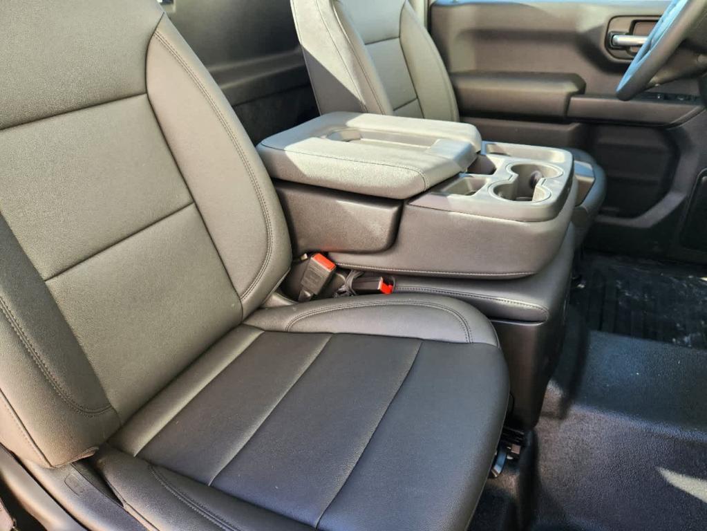 new 2024 Chevrolet Silverado 1500 car, priced at $45,564