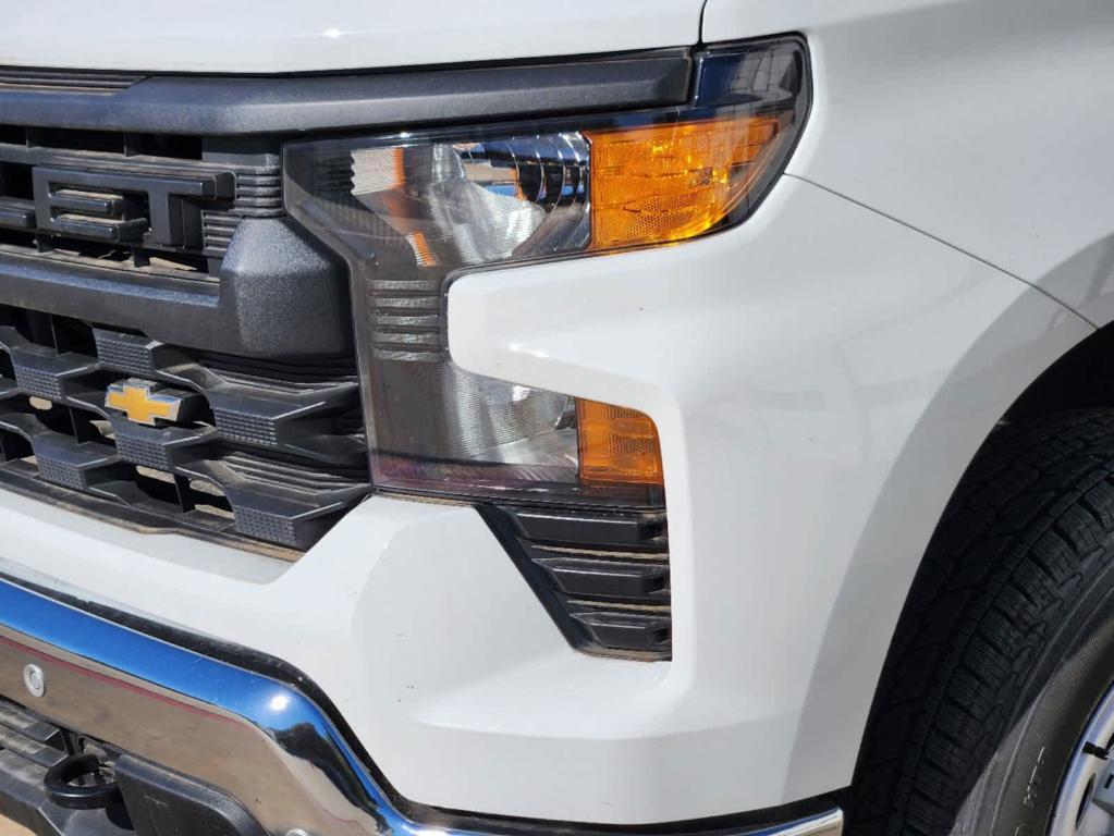 new 2024 Chevrolet Silverado 1500 car, priced at $45,564