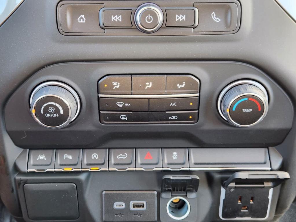 new 2024 Chevrolet Silverado 1500 car, priced at $45,564