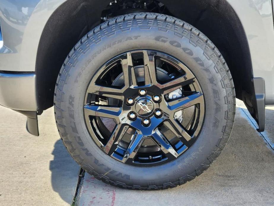 new 2024 Chevrolet Silverado 1500 car, priced at $45,780