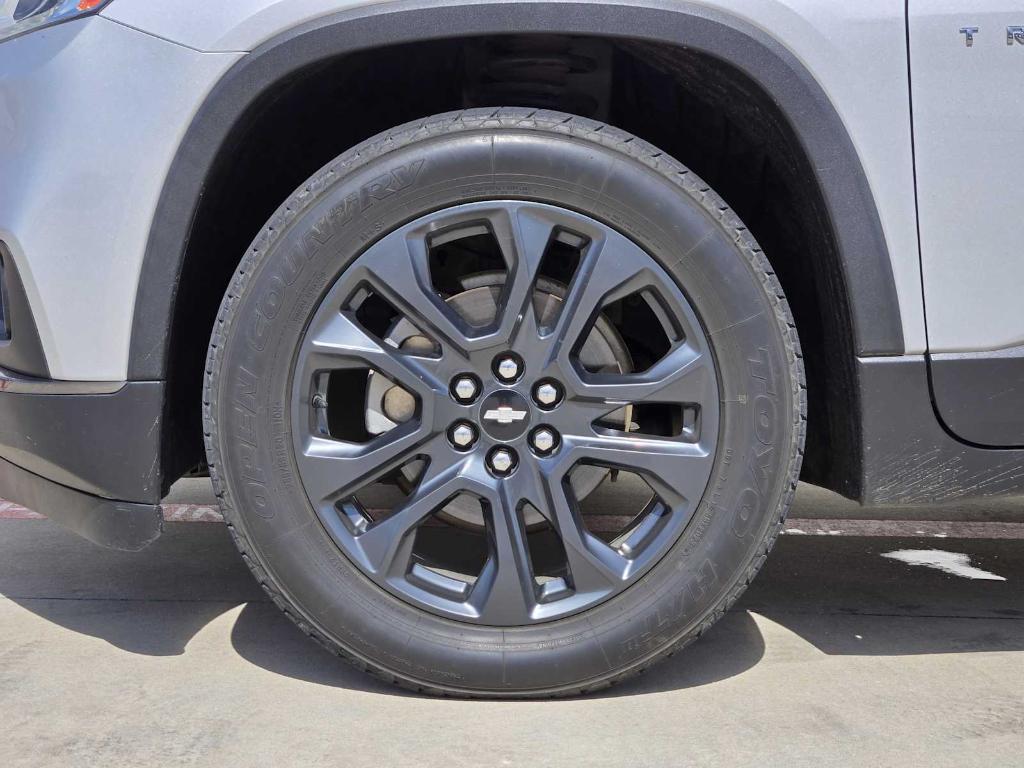 used 2019 Chevrolet Traverse car, priced at $19,877