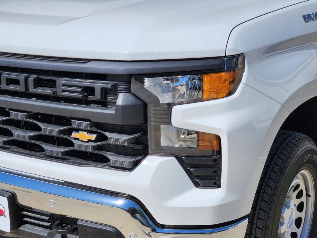 new 2024 Chevrolet Silverado 1500 car, priced at $45,564