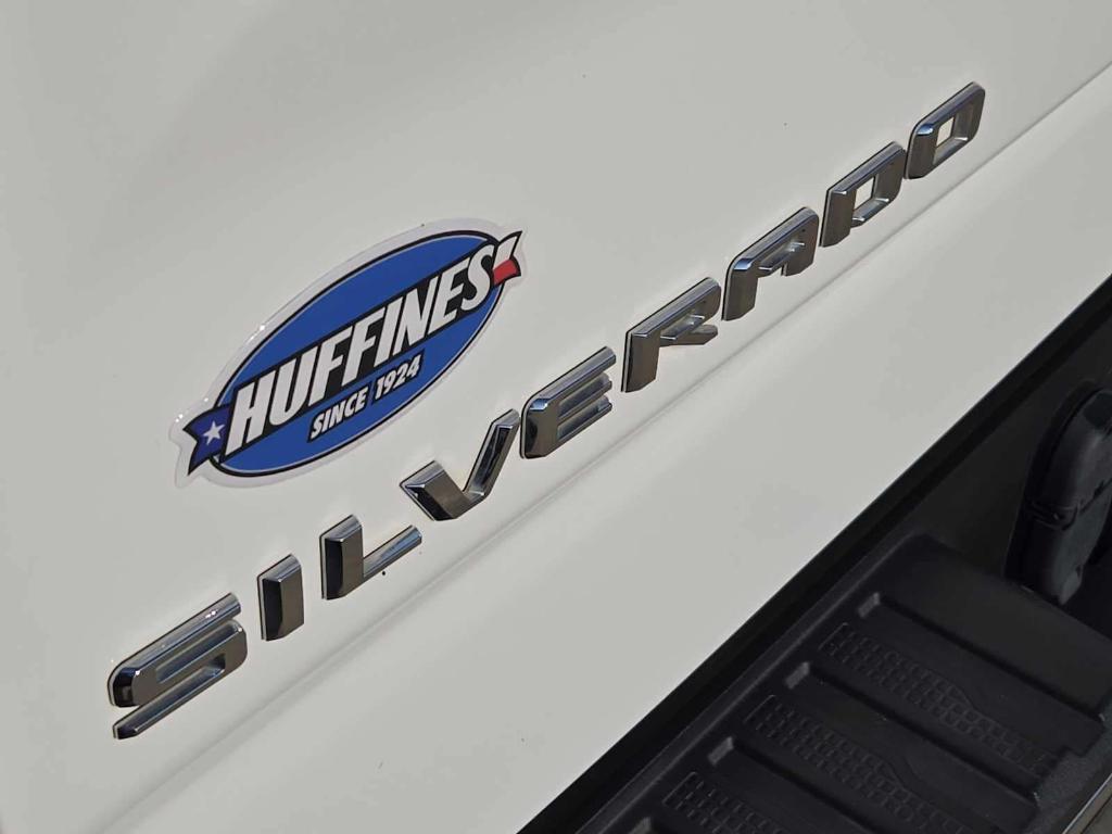 used 2021 Chevrolet Silverado 1500 car, priced at $30,877