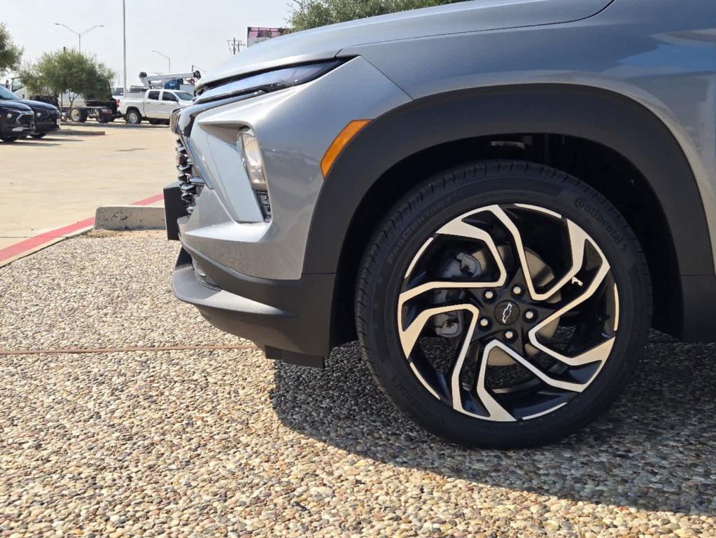 new 2025 Chevrolet TrailBlazer car, priced at $31,580