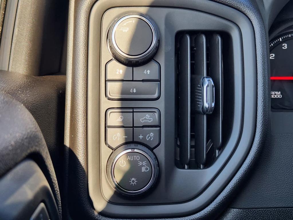 new 2025 Chevrolet Silverado 2500 car, priced at $55,175