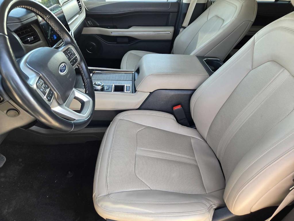 used 2023 Ford Expedition car, priced at $43,777