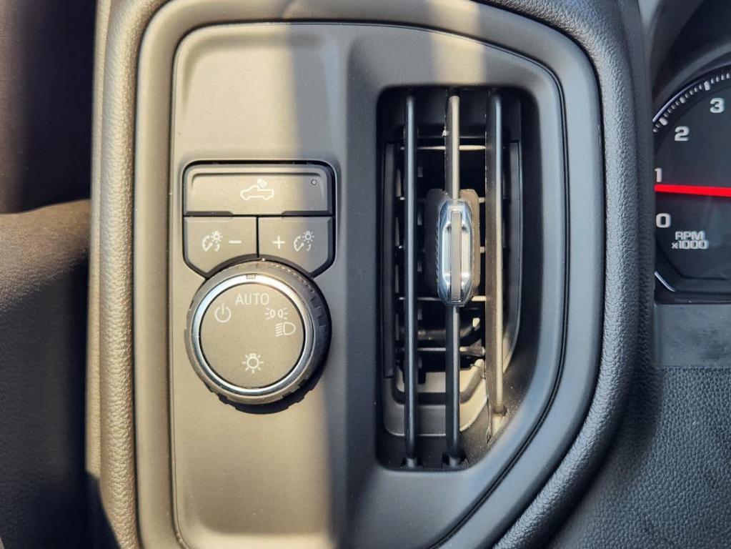 new 2024 Chevrolet Silverado 2500 car, priced at $65,108