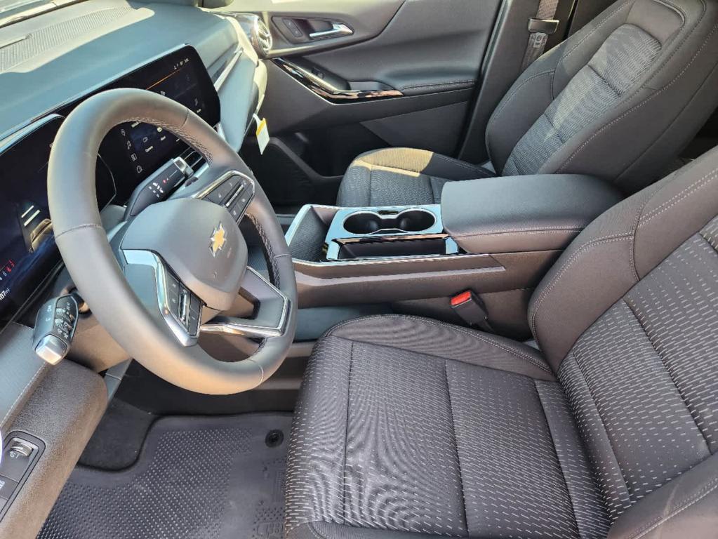 new 2025 Chevrolet Equinox car, priced at $31,975