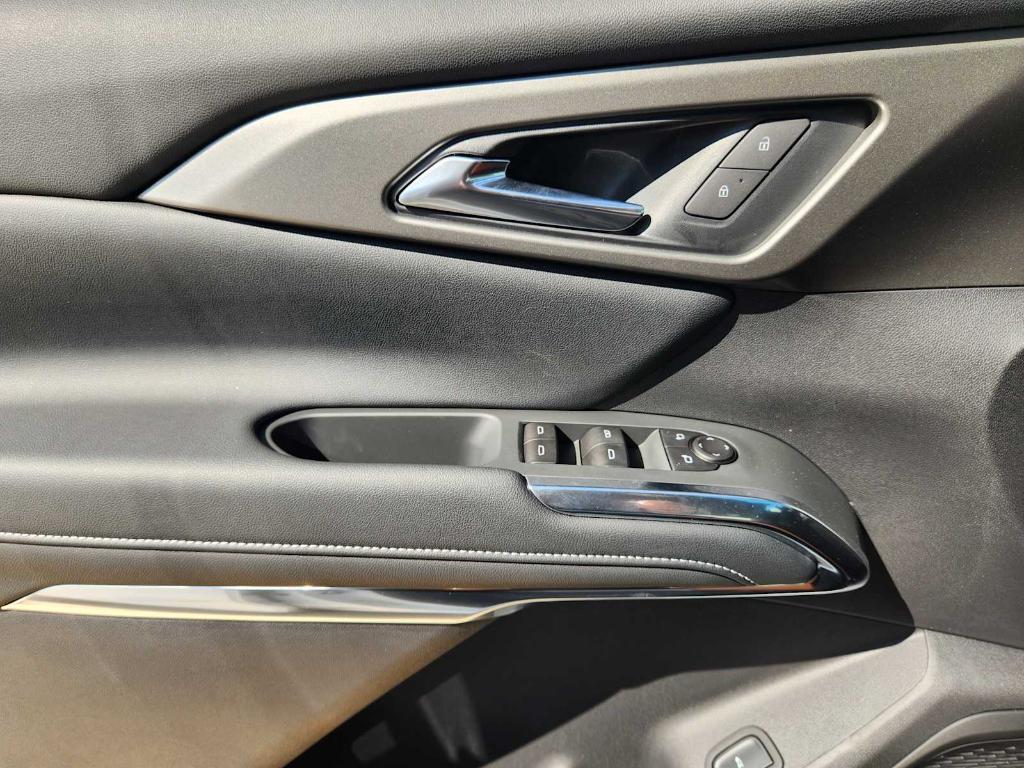 new 2025 Chevrolet Traverse car, priced at $45,344