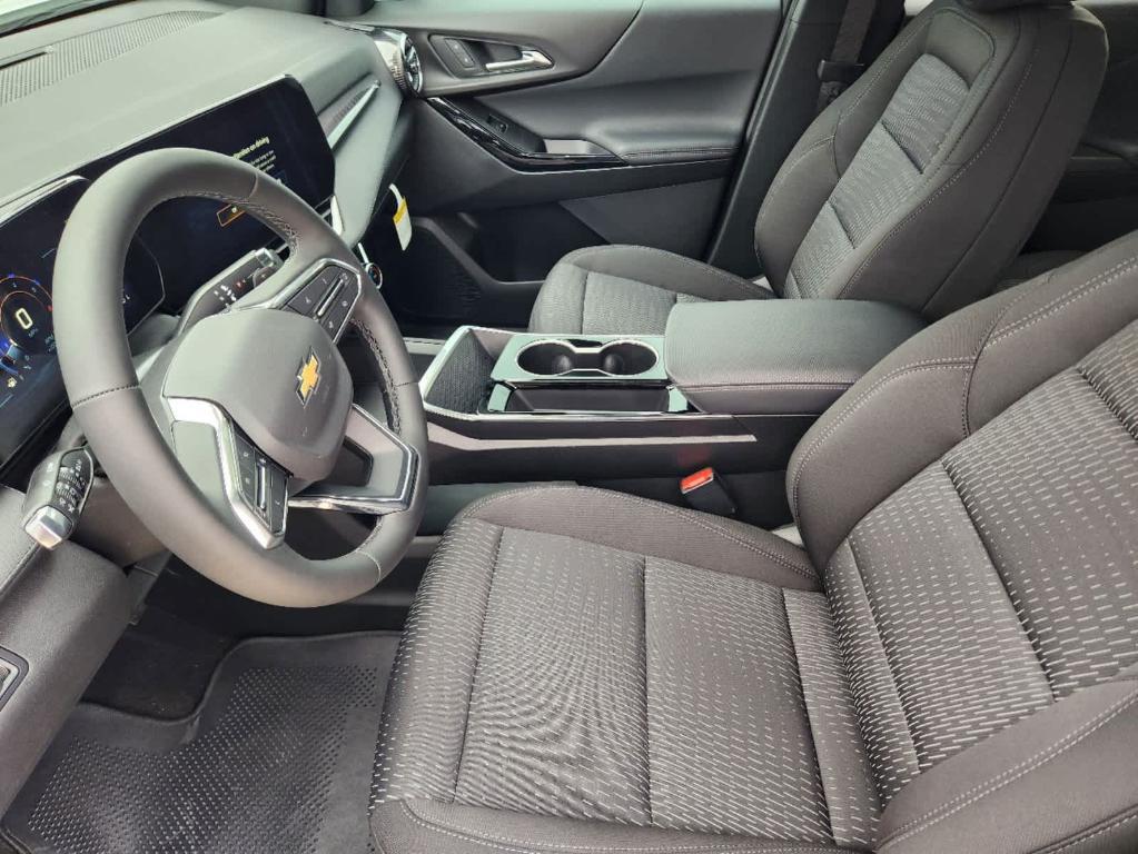 new 2025 Chevrolet Equinox car, priced at $29,495