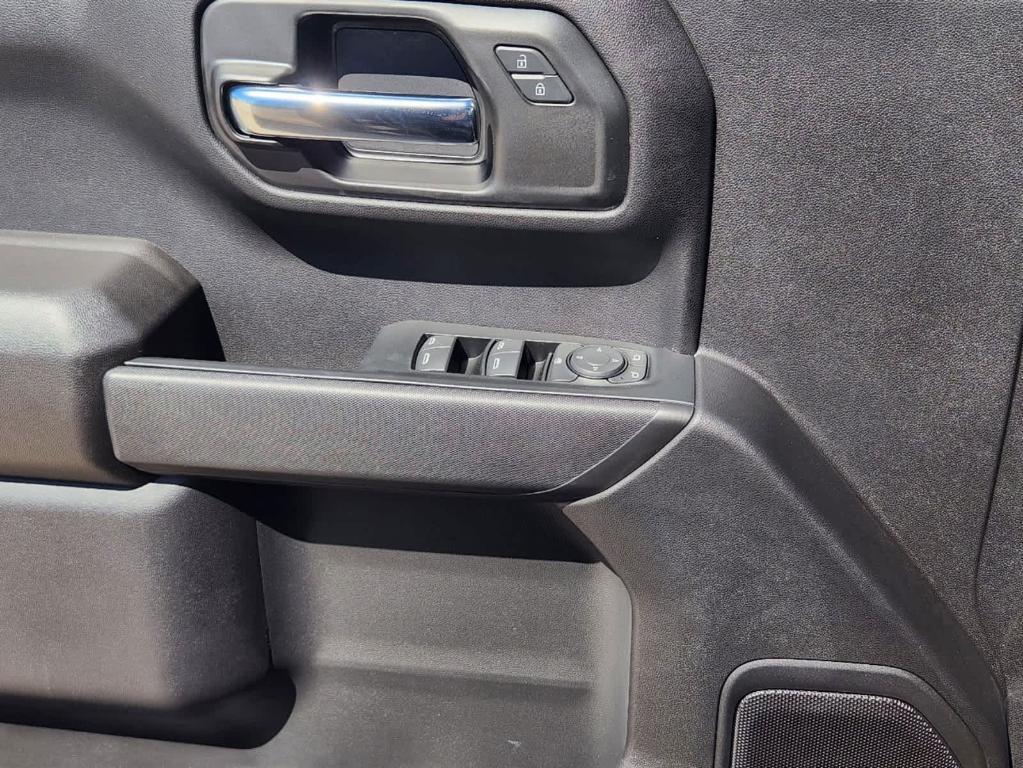 new 2024 Chevrolet Silverado 1500 car, priced at $40,380