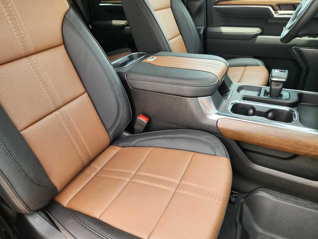 new 2025 Chevrolet Silverado 1500 car, priced at $76,544