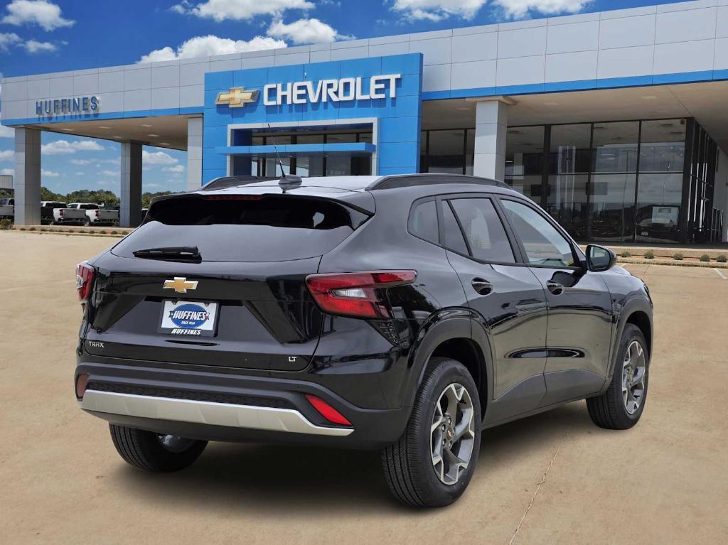new 2025 Chevrolet Trax car, priced at $24,985