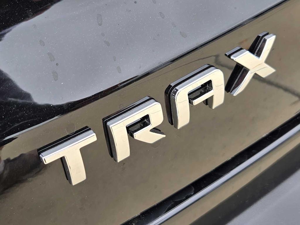 new 2025 Chevrolet Trax car, priced at $24,985