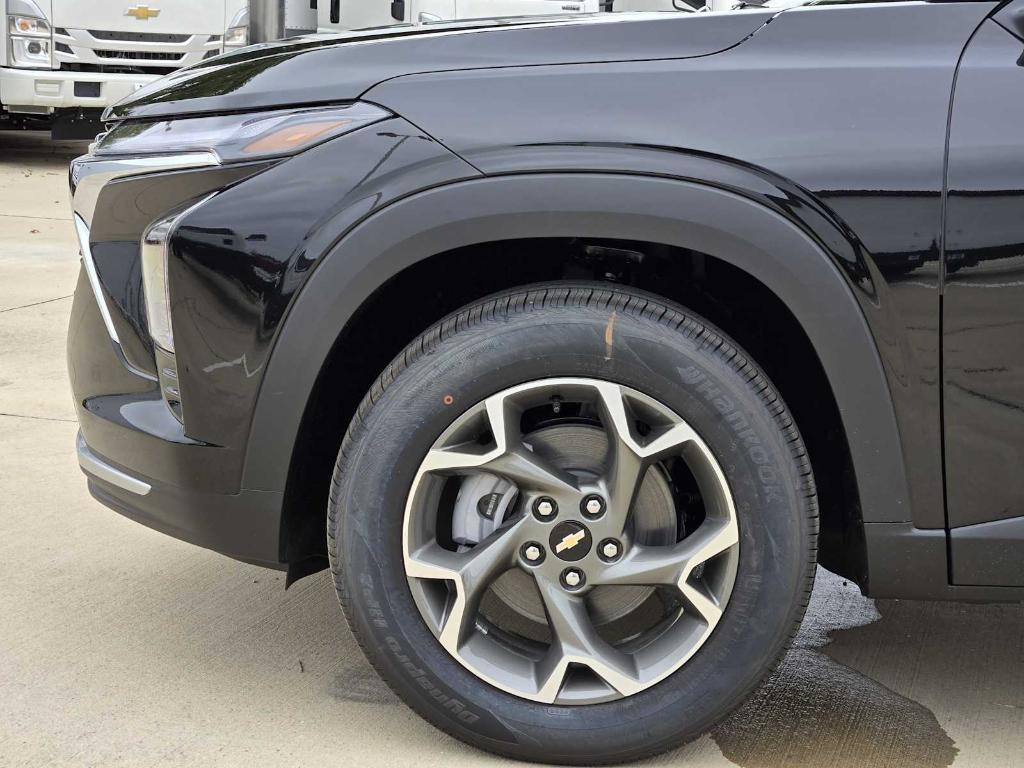 new 2025 Chevrolet Trax car, priced at $24,985