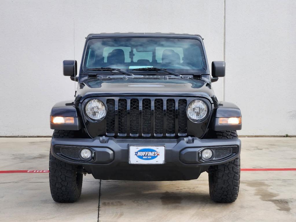 used 2023 Jeep Gladiator car, priced at $32,877