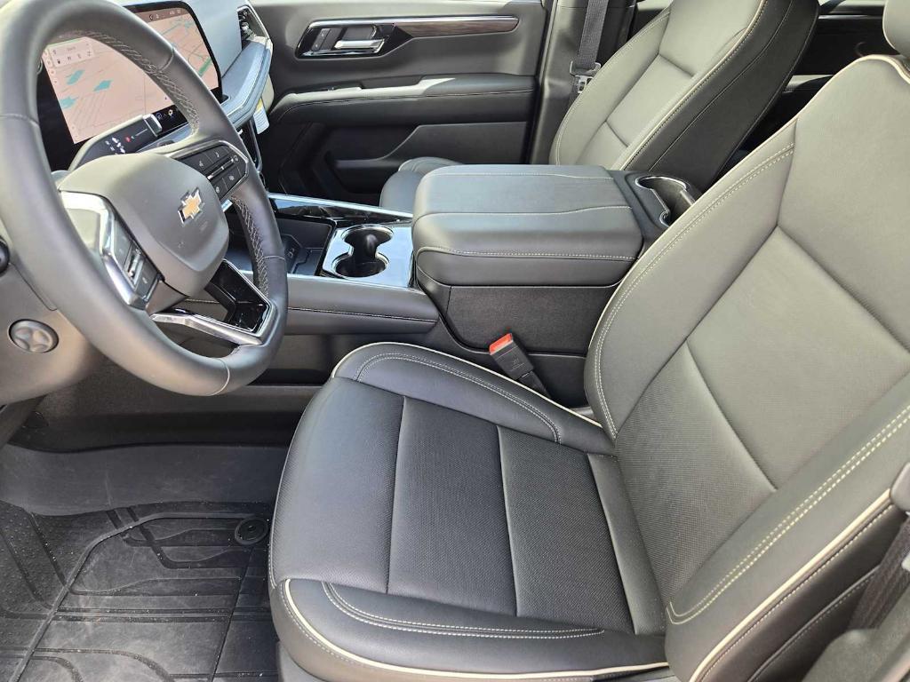 new 2025 Chevrolet Tahoe car, priced at $77,934