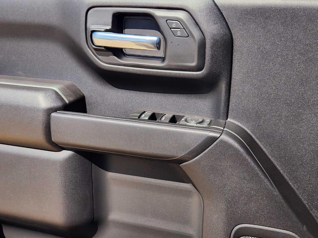 new 2025 Chevrolet Silverado 1500 car, priced at $41,474
