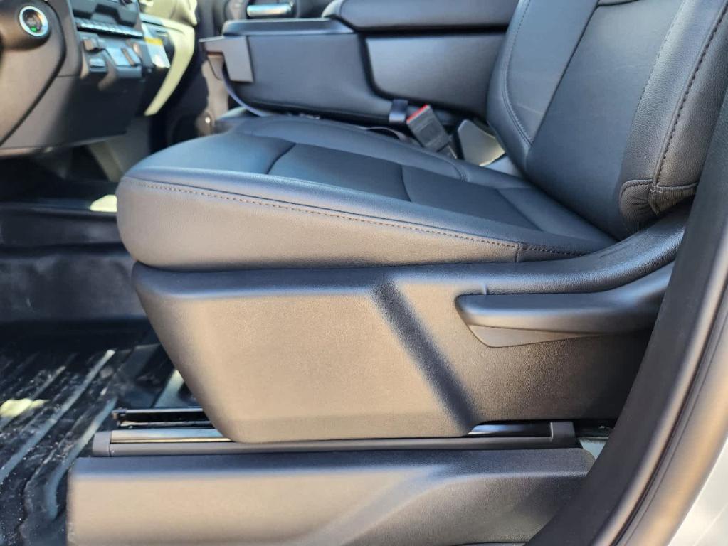 new 2025 Chevrolet Silverado 2500 car, priced at $55,175
