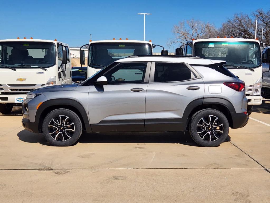 used 2023 Chevrolet TrailBlazer car, priced at $21,877