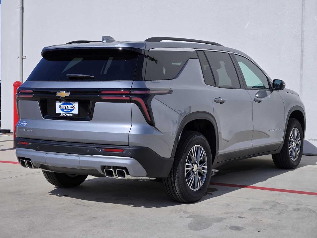 new 2025 Chevrolet Traverse car, priced at $43,695
