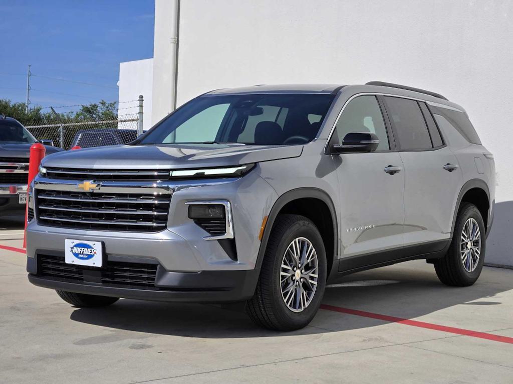 new 2025 Chevrolet Traverse car, priced at $43,695