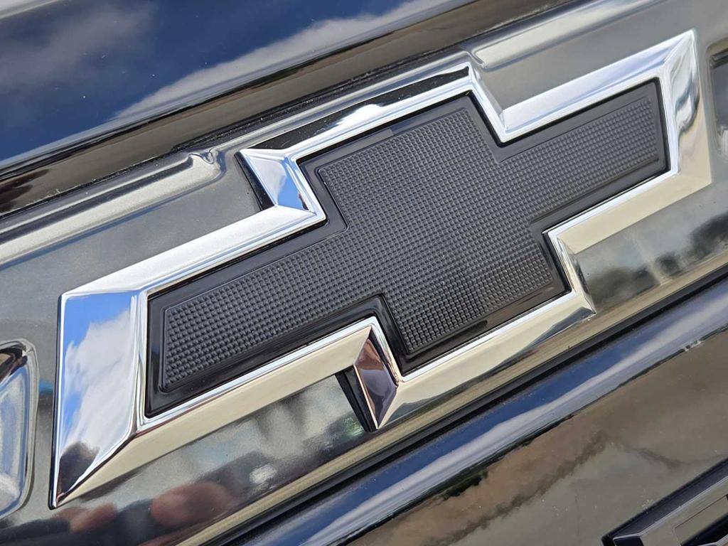 used 2021 Chevrolet Suburban car, priced at $43,877
