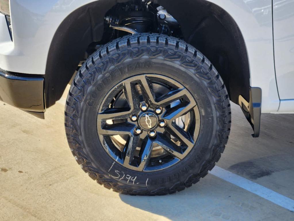 new 2025 Chevrolet Silverado 1500 car, priced at $51,865