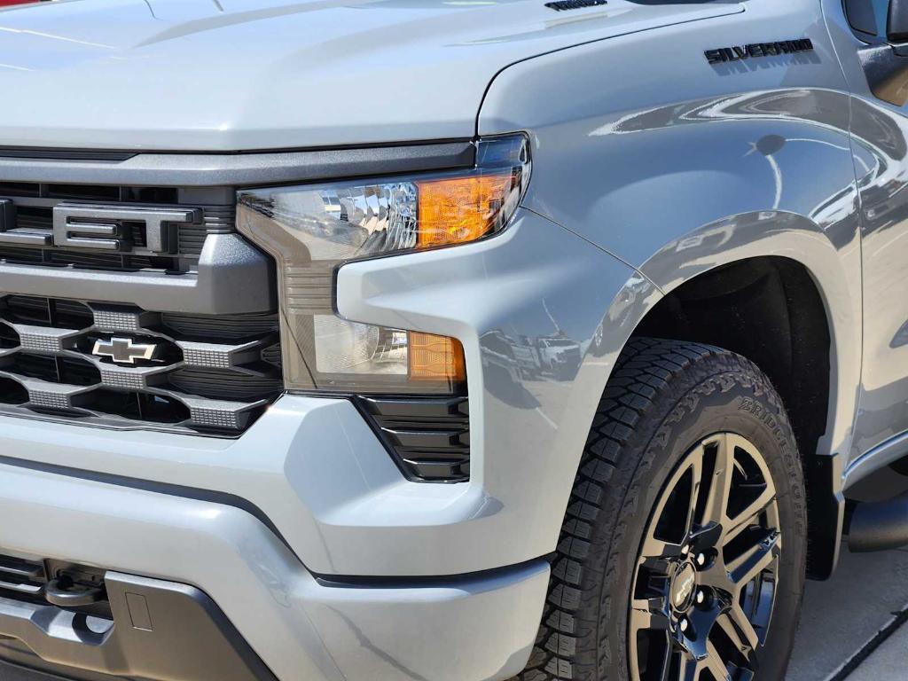 new 2025 Chevrolet Silverado 1500 car, priced at $44,860