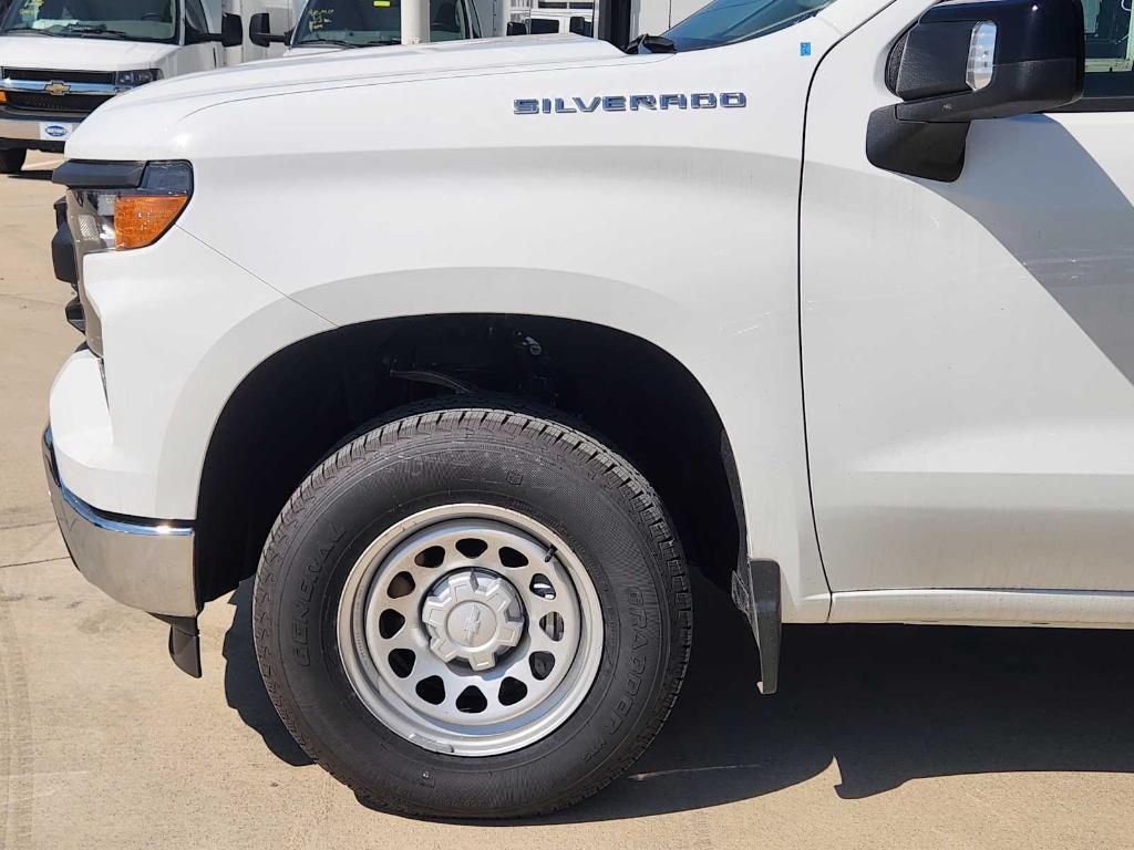 new 2024 Chevrolet Silverado 1500 car, priced at $45,564